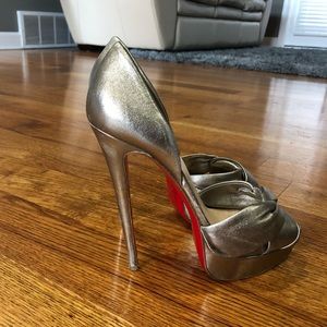Christian Louboutin Peeptoe Pumps